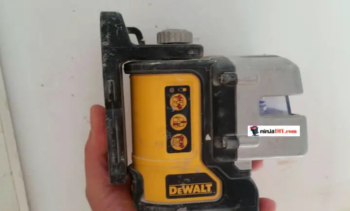 DeWalt DW089K Laser Level Review